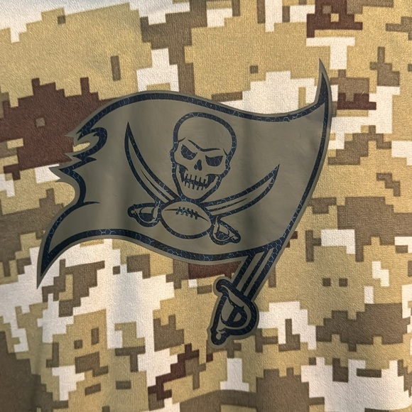 Nike Olive Tampa Buccaneers Salute To Service Therma Performance Hoodie M - Picture 3 of 5